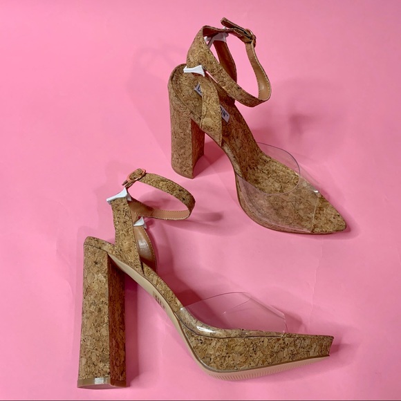 So Corky Heels -BOUTIQUE - Picture 3 of 3